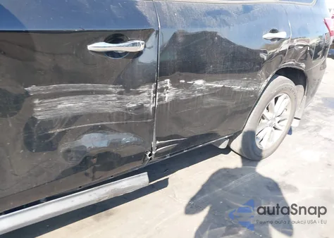 2015 Nissan Pathfinder S z USA, uszkodzony, nr VIN 5N1AR2MNXFC722302